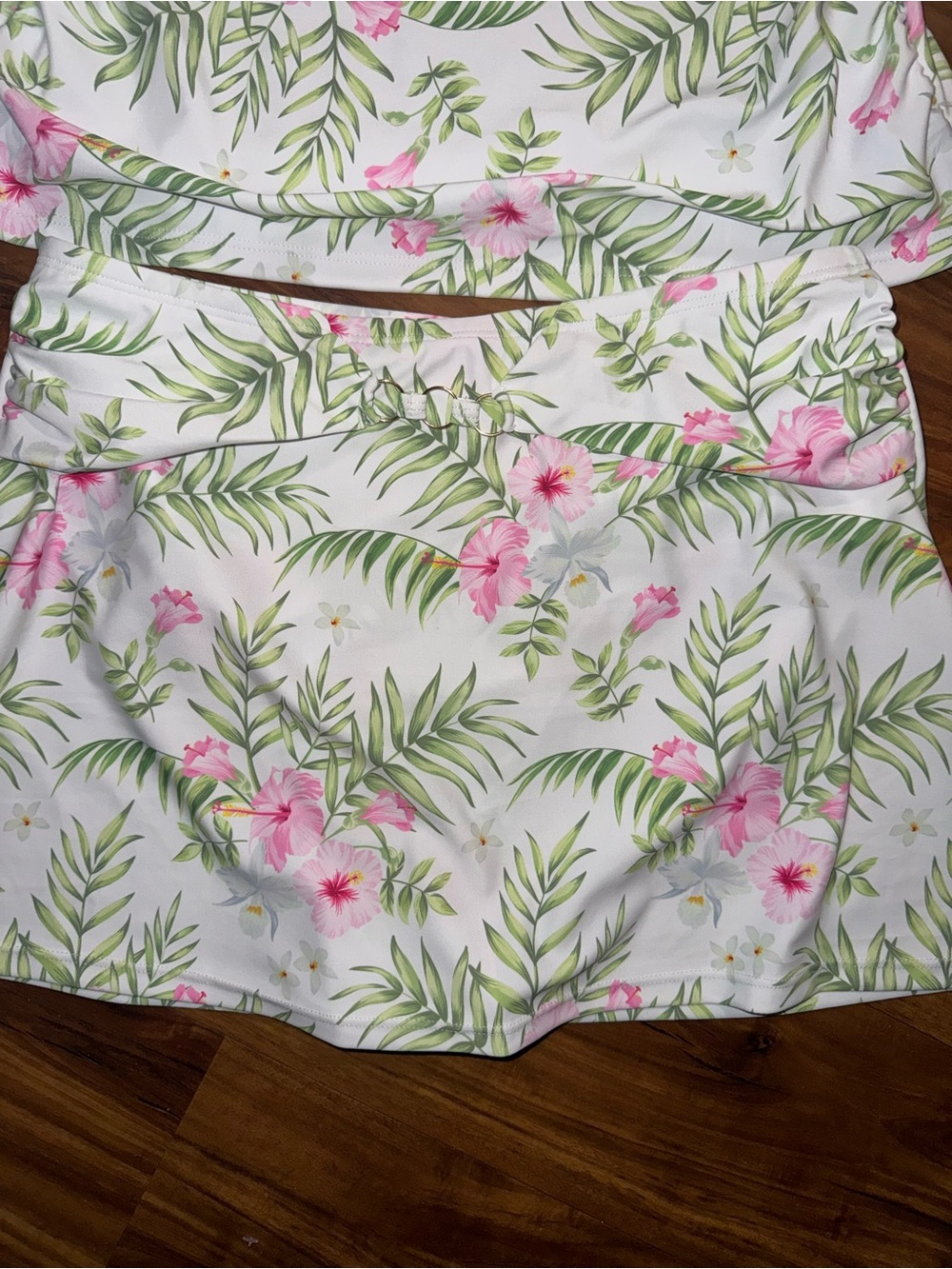 Nicole Miller White Tankini Set with Pink Floral Print - Picture 5 of 9